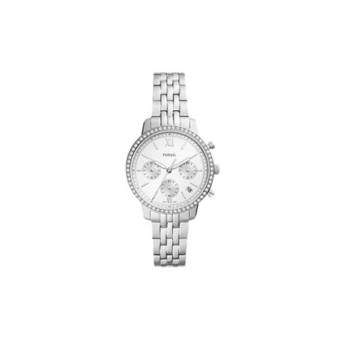 Reloj Fossil ES5217 con bisel engastado en cristales, esfera blanca de tres subesferas y brazalete de acero, visto de frente