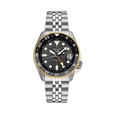 Reloj Seiko 5 Sports SSK021K1 con esfera gris y bisel negro con reborde dorado, visto de frente