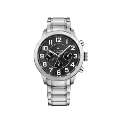 Reloj Tommy Hilfiger 1791054 con esfera negra de números árabes grandes y bisel grabado, visto de frente